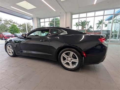 Used 2017 Chevrolet Camaro LT image 8