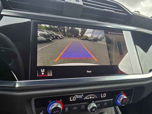 New 2025 Audi Q3 2.0T Premium Plus image 29