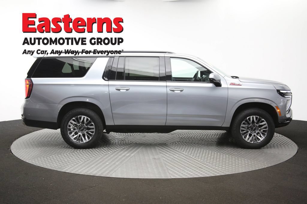 Used 2025 Chevrolet Suburban Z71 AWD/4WD image 50
