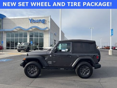 Used 2020 Jeep Wrangler Sport image 1
