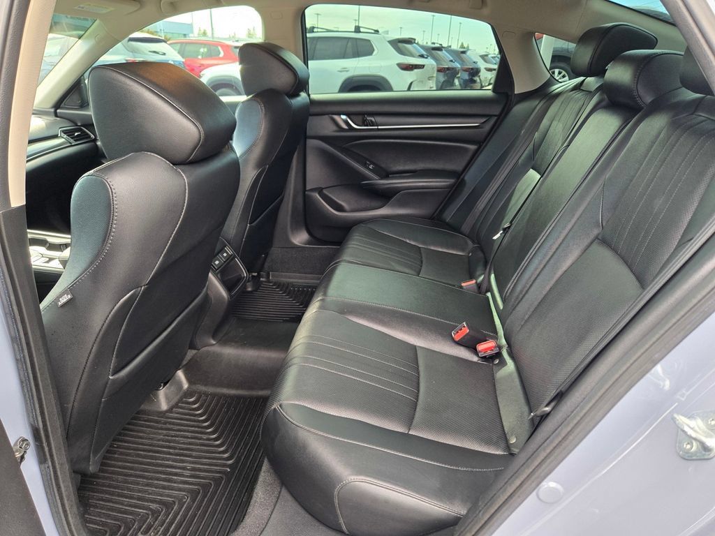 Used 2021 Honda Accord Sport Special Edition image 12
