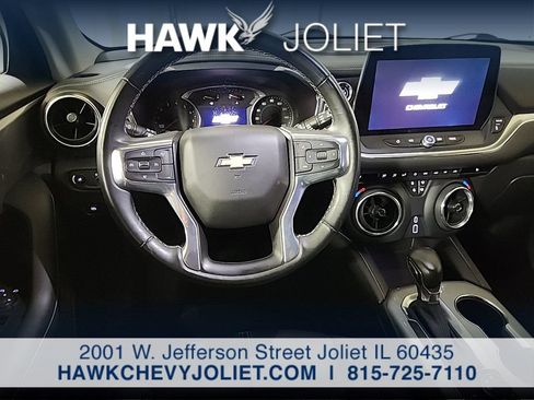 Used 2023 Chevrolet Blazer LT FWD image 13
