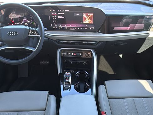 Used 2025 Audi Q5 Prestige image 17
