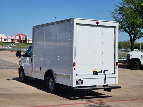 New 2025 Chevrolet Express 3500 w/ Power Convenience Package image 2