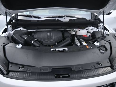 Used 2026 Buick Enclave Preferred w/ Power Package FWD image 23