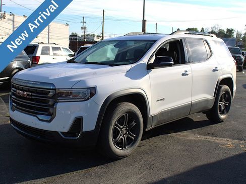 Used 2022 GMC Acadia AT4 w/ Preferred Package AWD/4WD image 1