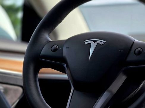 Used 2023 Tesla Model 3 Long Range AWD/4WD image 14
