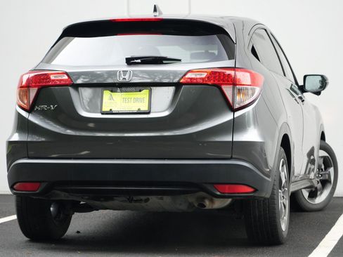 Used 2018 Honda HR-V EX image 4