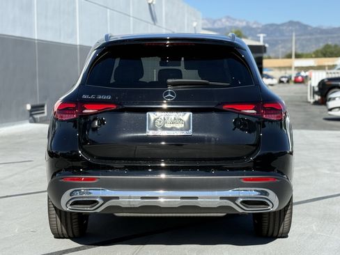 New 2025 Mercedes-Benz GLC 300 GLC 300 image 9