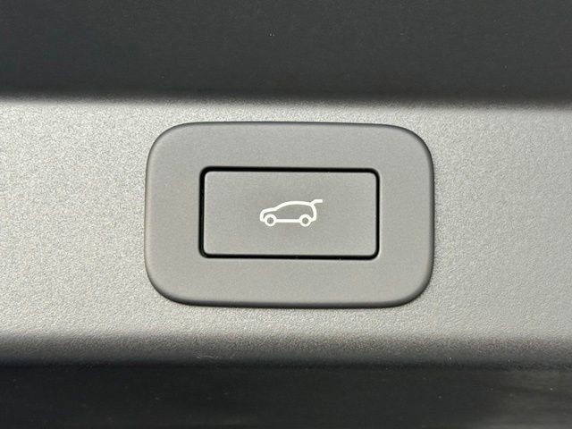 New 2027 Land Rover Range Rover Sport Dynamic SE AWD/4WD image 18