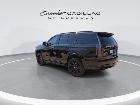 Certified 2025 Cadillac Escalade Sport Platinum w/ LPO, Floor Liner Package AWD/4WD image 6