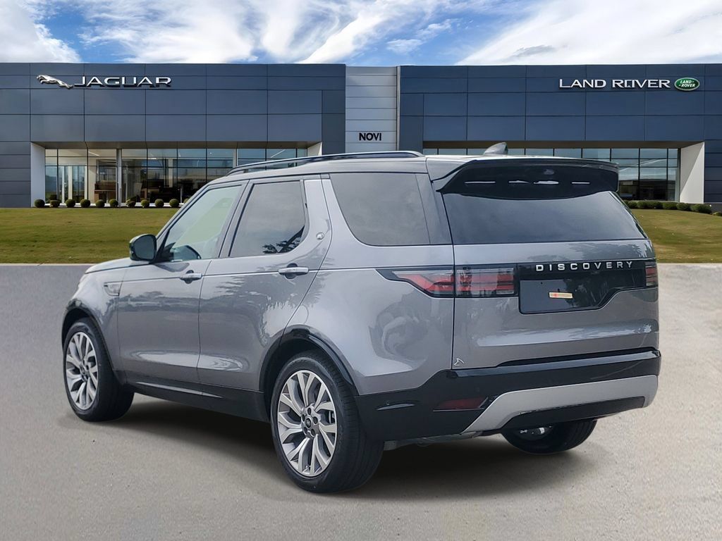 New 2026 Land Rover Discovery Limited Edition AWD/4WD image 4