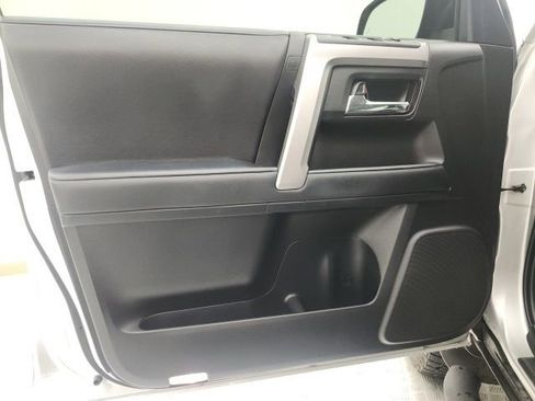 Used 2022 Toyota 4Runner SR5 Premium w/ Moonroof Package image 11