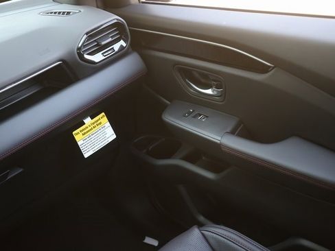 New 2025 Honda Pilot Black Edition image 32