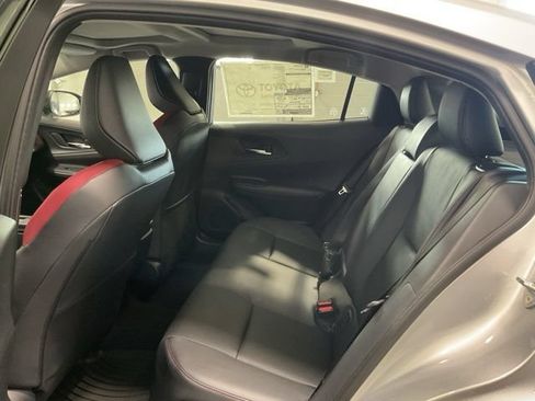 New 2026 Toyota Prius Plug-In Hybrid FWD image 19