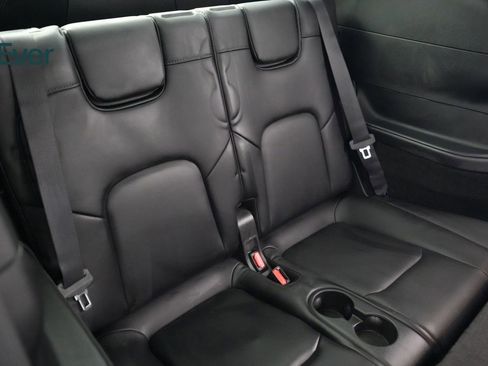 Used 2023 Tesla Model Y Long Range image 25