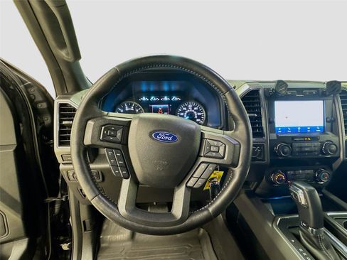 Used 2019 Ford F150 XLT w/ Equipment Group 302A Luxury image 11