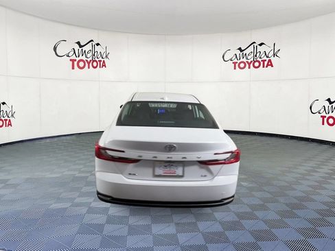 Used 2025 Toyota Camry LE FWD image 9