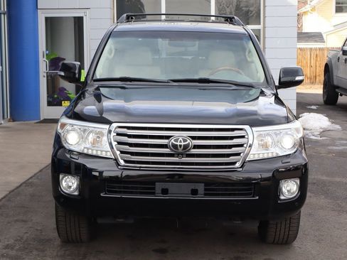 Used 2013 Toyota Land Cruiser image 7