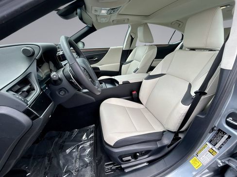 Used 2024 Lexus ES 350 w/ Premium Package FWD image 28