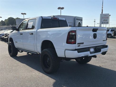 Used 2024 RAM 1500 Big Horn AWD/4WD image 7