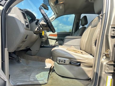 Used 2006 Dodge Ram 2500 Truck Laramie image 19