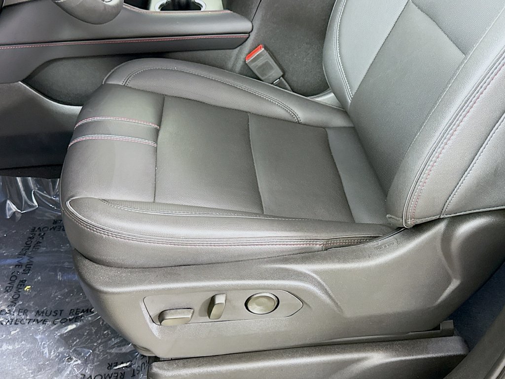 Used 2024 Chevrolet Tahoe RST w/ Luxury Package AWD/4WD image 21
