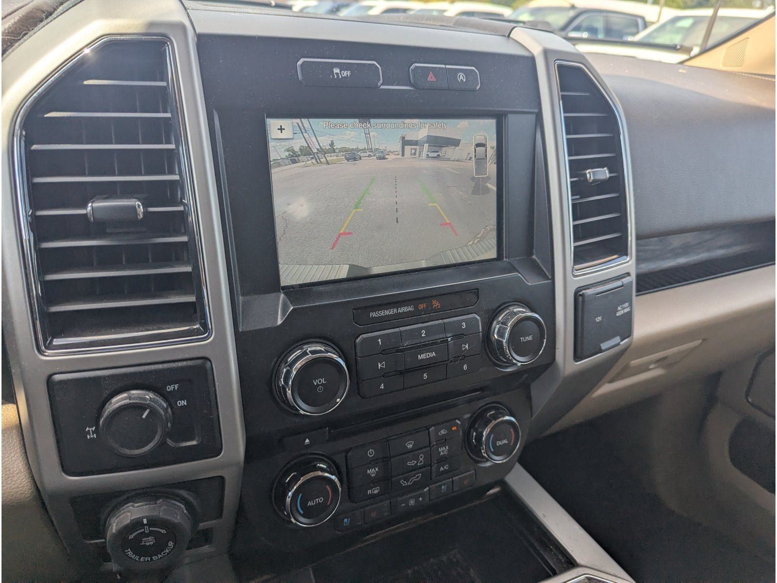 Used 2018 Ford F150 Lariat RWD image 18
