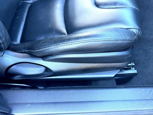 Used 2005 MAZDA RX-8 w/ AT Grand Touring Pkg image 29