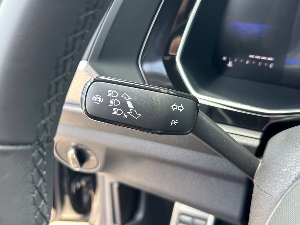 Certified 2024 Volkswagen Jetta Sport FWD image 23