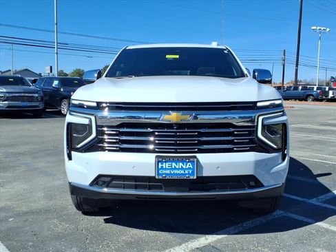 New 2026 Chevrolet Tahoe Premier w/ Sun And Tow Package image 2