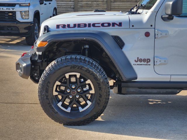 Used 2026 Jeep Gladiator Rubicon AWD/4WD image 15