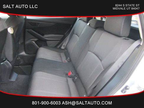 Used 2019 Subaru Impreza 2.0i Premium image 16