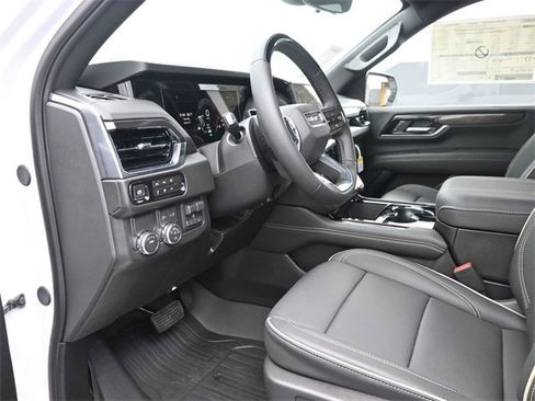 New 2026 GMC Yukon Elevation w/ Elevation Premium Package image 7