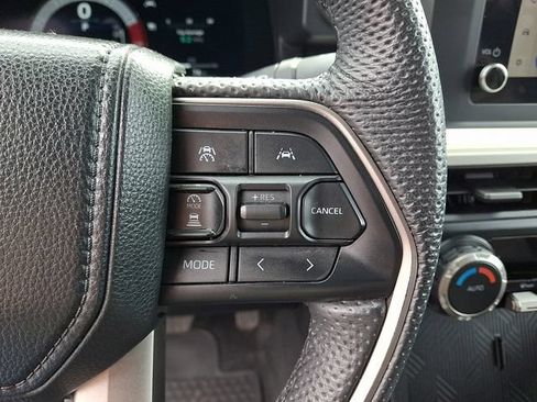 Used 2024 Toyota Tacoma TRD Off-Road AWD/4WD image 22