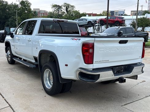 Used 2025 Chevrolet Silverado 3500 LT w/ Safety Package AWD/4WD image 6