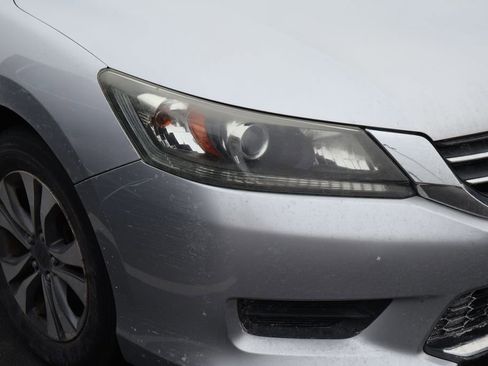 Used 2013 Honda Accord LX image 4