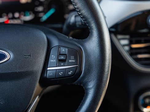 Certified 2021 Ford Escape SE w/ SE Sport Appearance Package image 27