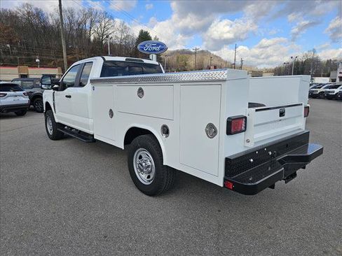 New 2026 Ford F350 XL w/ XL Chrome Package image 7