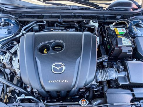 Used 2020 MAZDA MAZDA3 Hatchback w/ Premium Package FWD image 26
