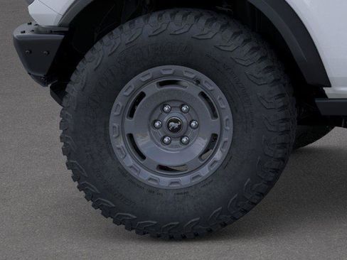 New 2025 Ford Bronco Badlands image 21