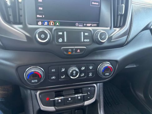 Used 2022 GMC Terrain AT4 w/ Infotainment Package II AWD/4WD image 17