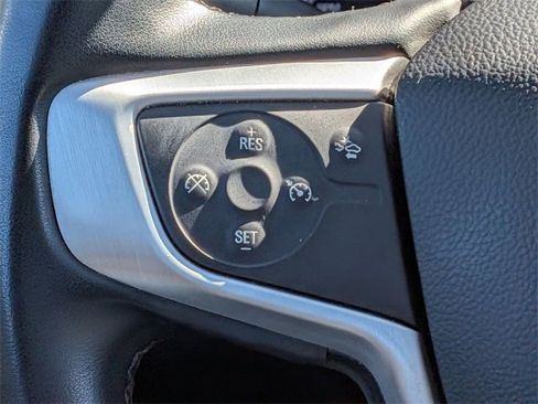 Used 2023 GMC Acadia SLT image 20