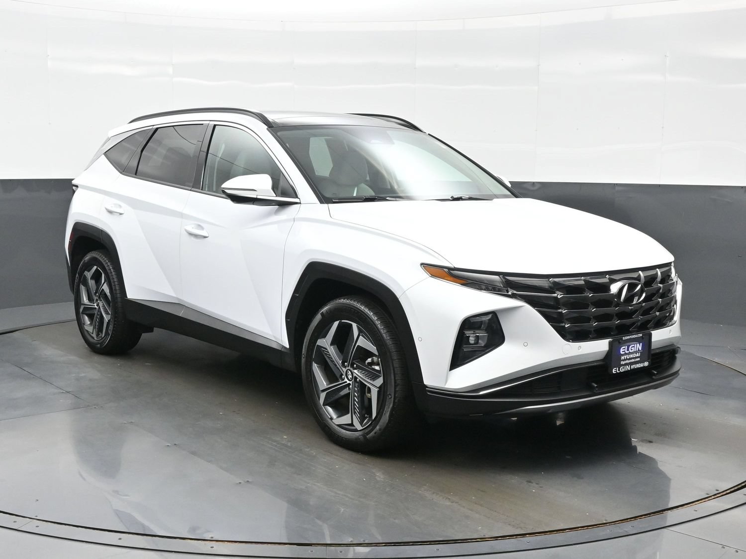 Certified 2024 Hyundai Tucson Limited AWD/4WD image 8