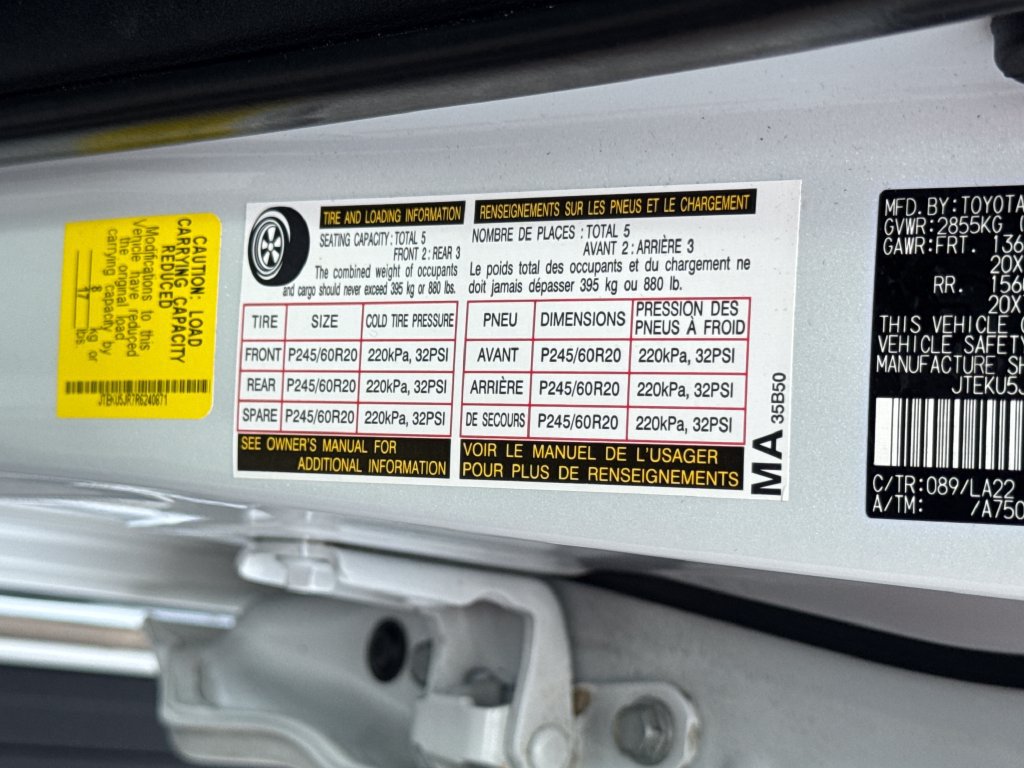 Used 2024 Toyota 4Runner Limited AWD/4WD image 49
