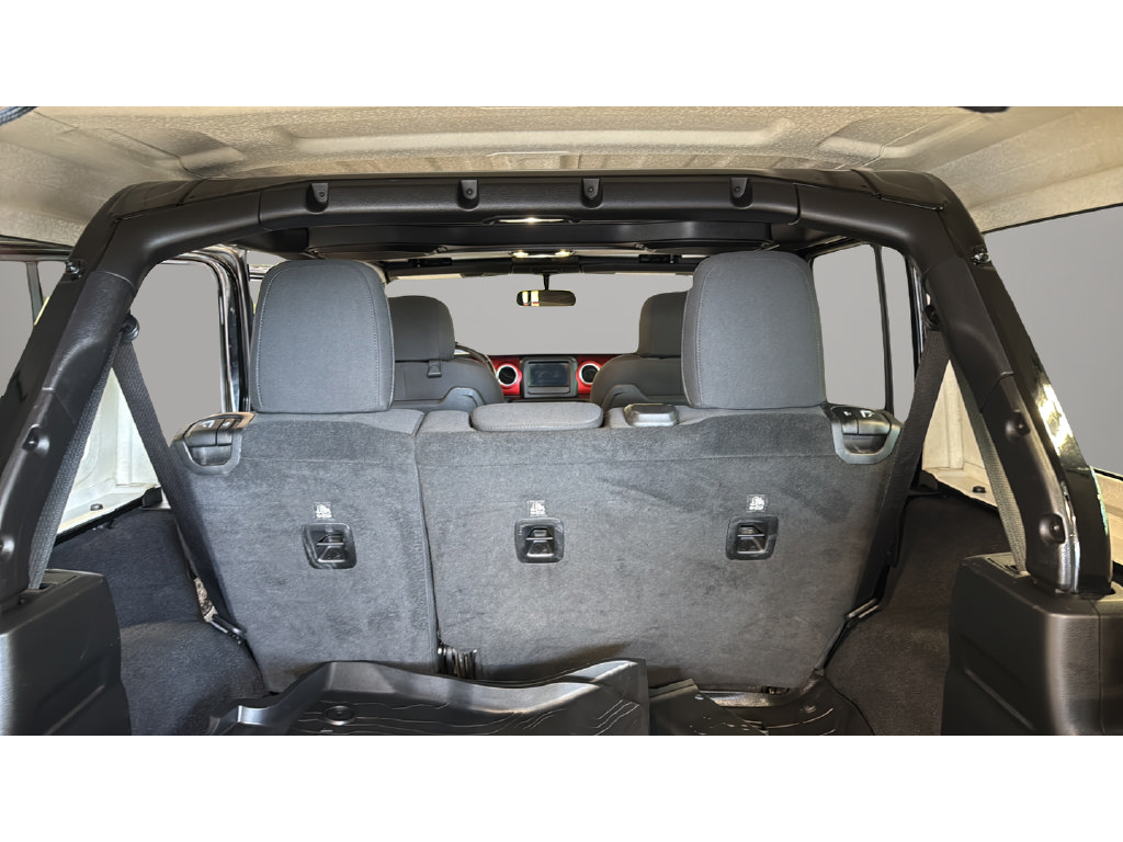 Used 2019 Jeep Wrangler Unlimited Rubicon w/ Steel Bumper Group AWD/4WD image 28