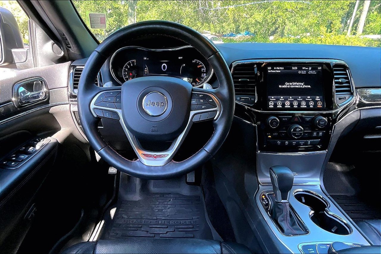 Used 2019 Jeep Grand Cherokee Trailhawk w/ Trailhawk Luxury Group AWD/4WD image 8