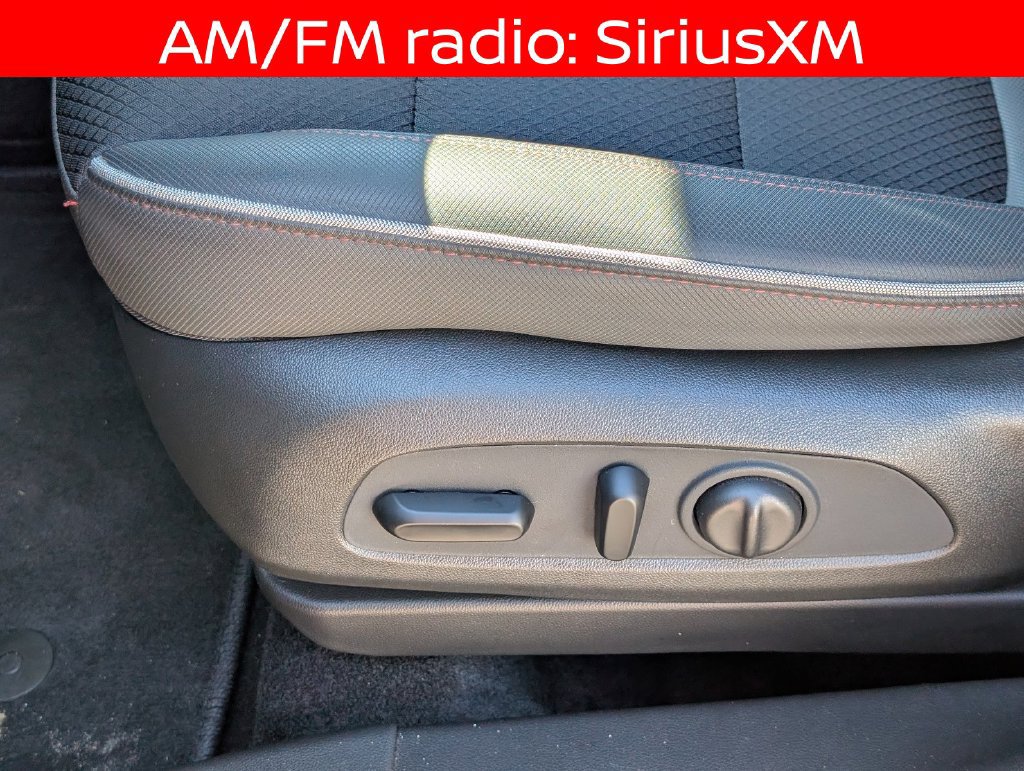 Used 2023 Chevrolet TrailBlazer RS FWD image 14