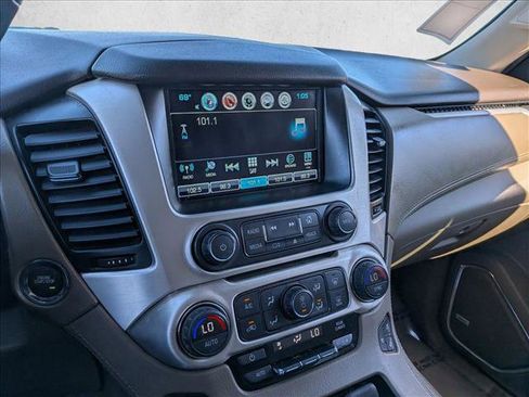 Used 2019 GMC Yukon XL SLT w/ Open Road Package image 11