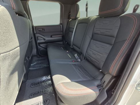 New 2026 Nissan Frontier PRO-4X w/ Tow Package AWD/4WD image 16